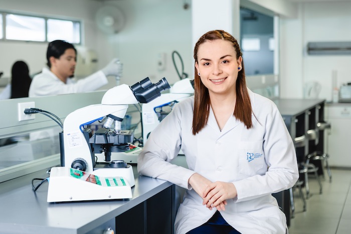 Diplomado en Asistente de Laboratorio