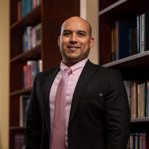 Dr. Sergio León Muñoz